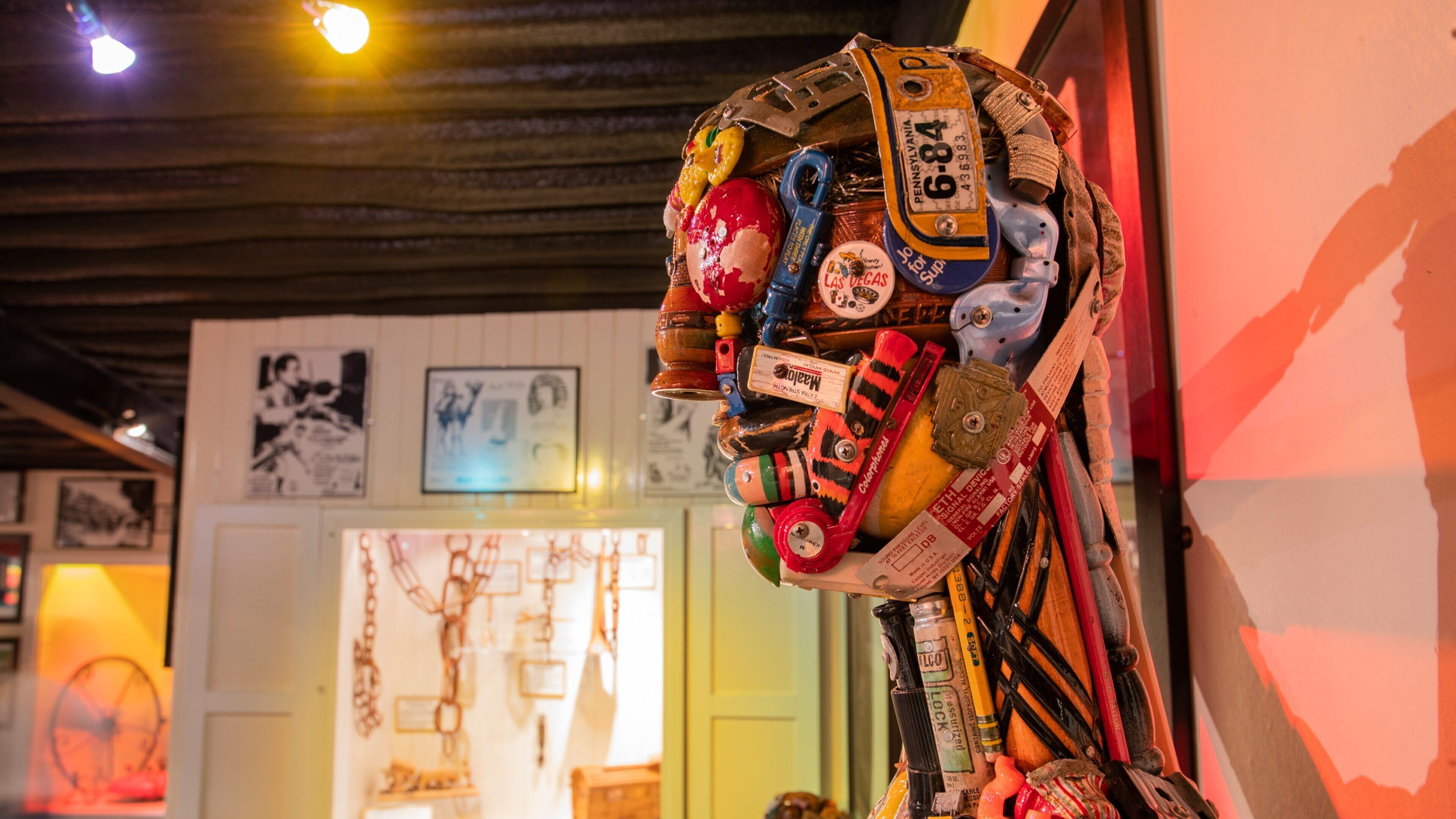 Ripley\'s Believe It Or Not! showing interior views