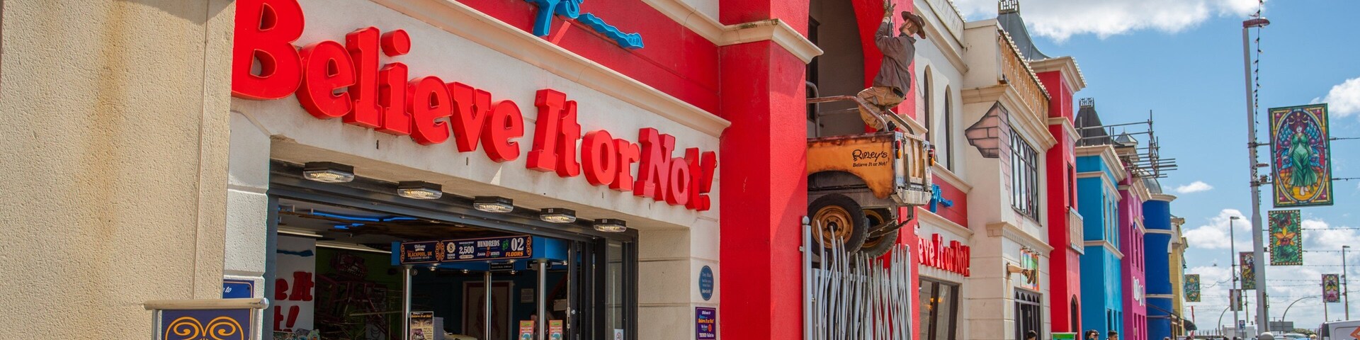 Ripley\'s Believe It Or Not! which includes signage