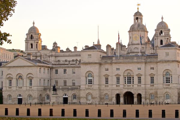 The Household Cavalry Museum mettant en vedette patrimoine architectural, panoramas et coucher de soleil