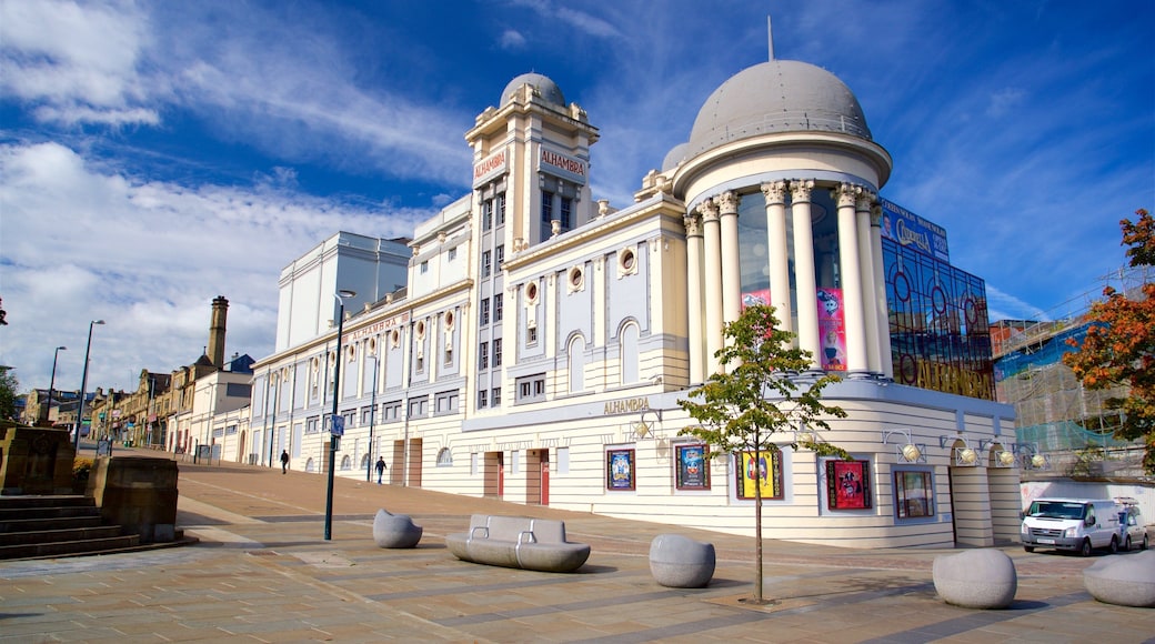 Alhambra Theatre featuring heritage elements