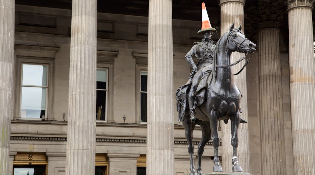 Duke of Wellington Statue featuring a statue or sculpture and heritage architecture