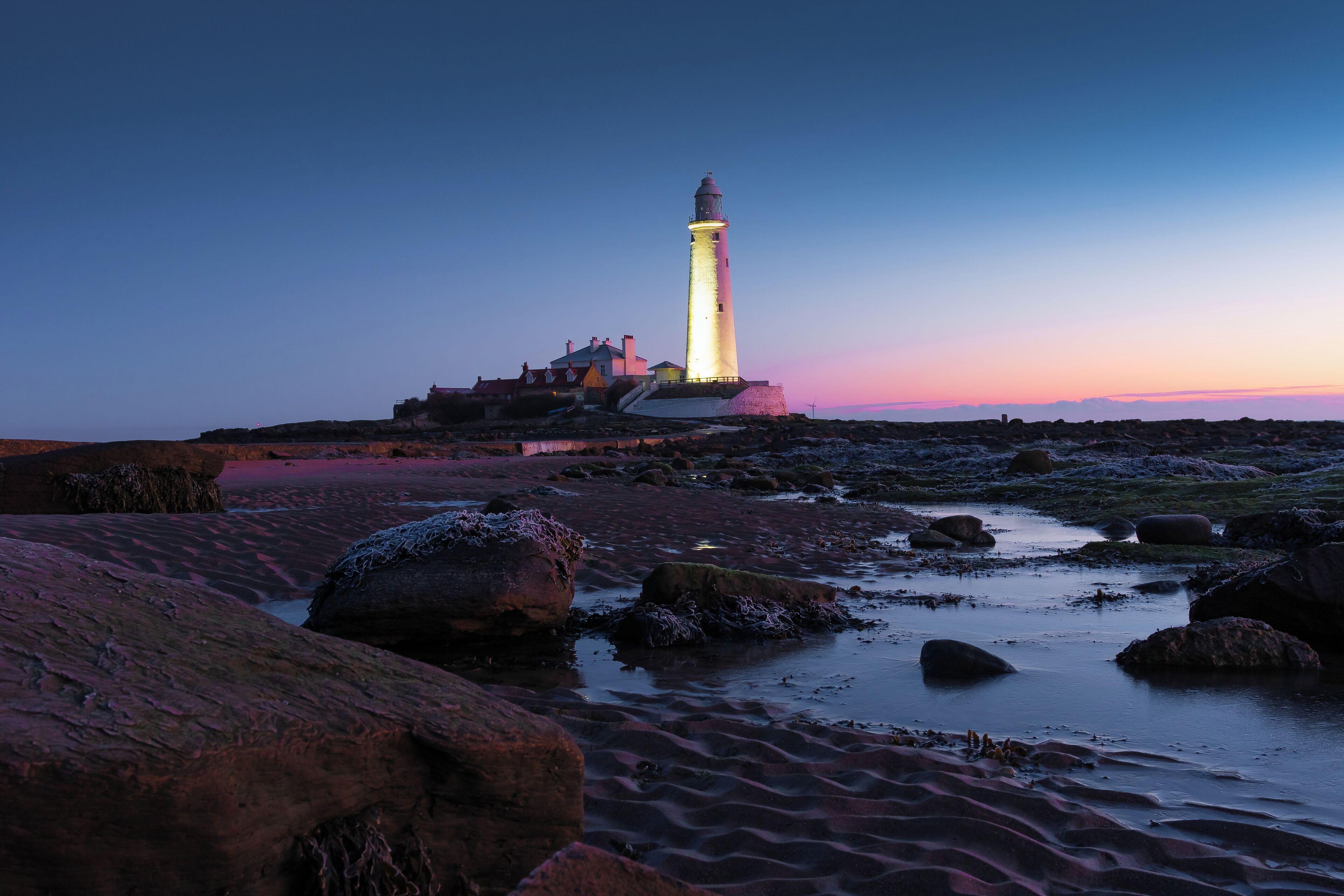 Winter morning sunrise. 