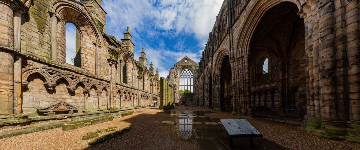 Morning view of the Holyrood Abbey ruins