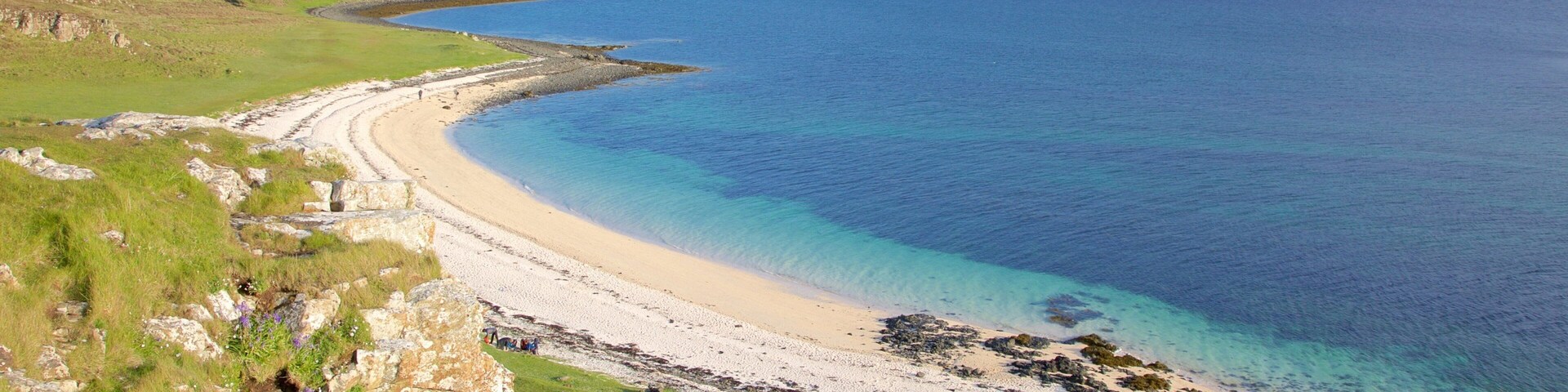 Isle of Skye showing tranquil scenes and a sandy beach