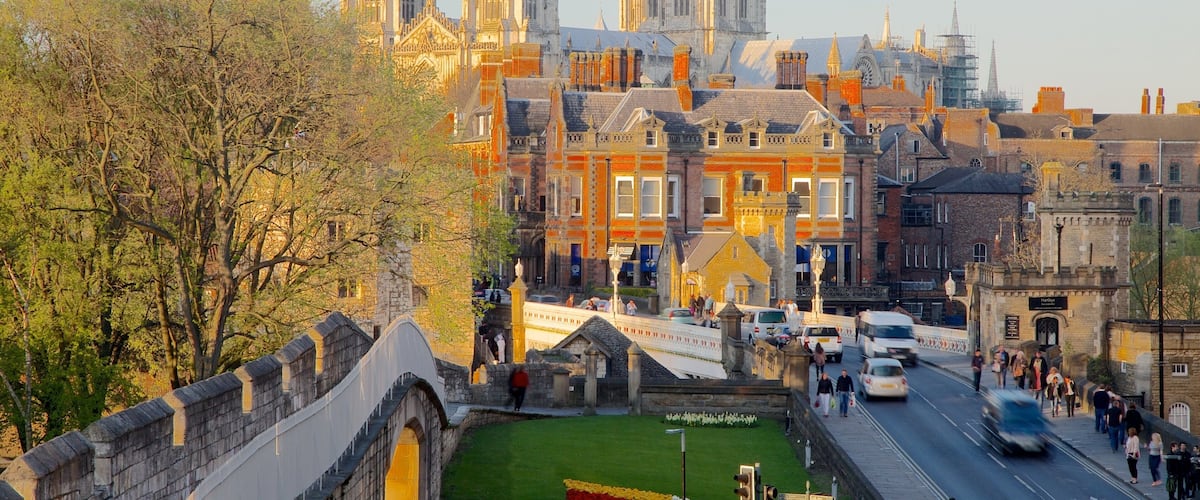 ์ํฌ ์ ํน์ง ๋ฌธํ์ ์ฐ ๊ฑด์ถ