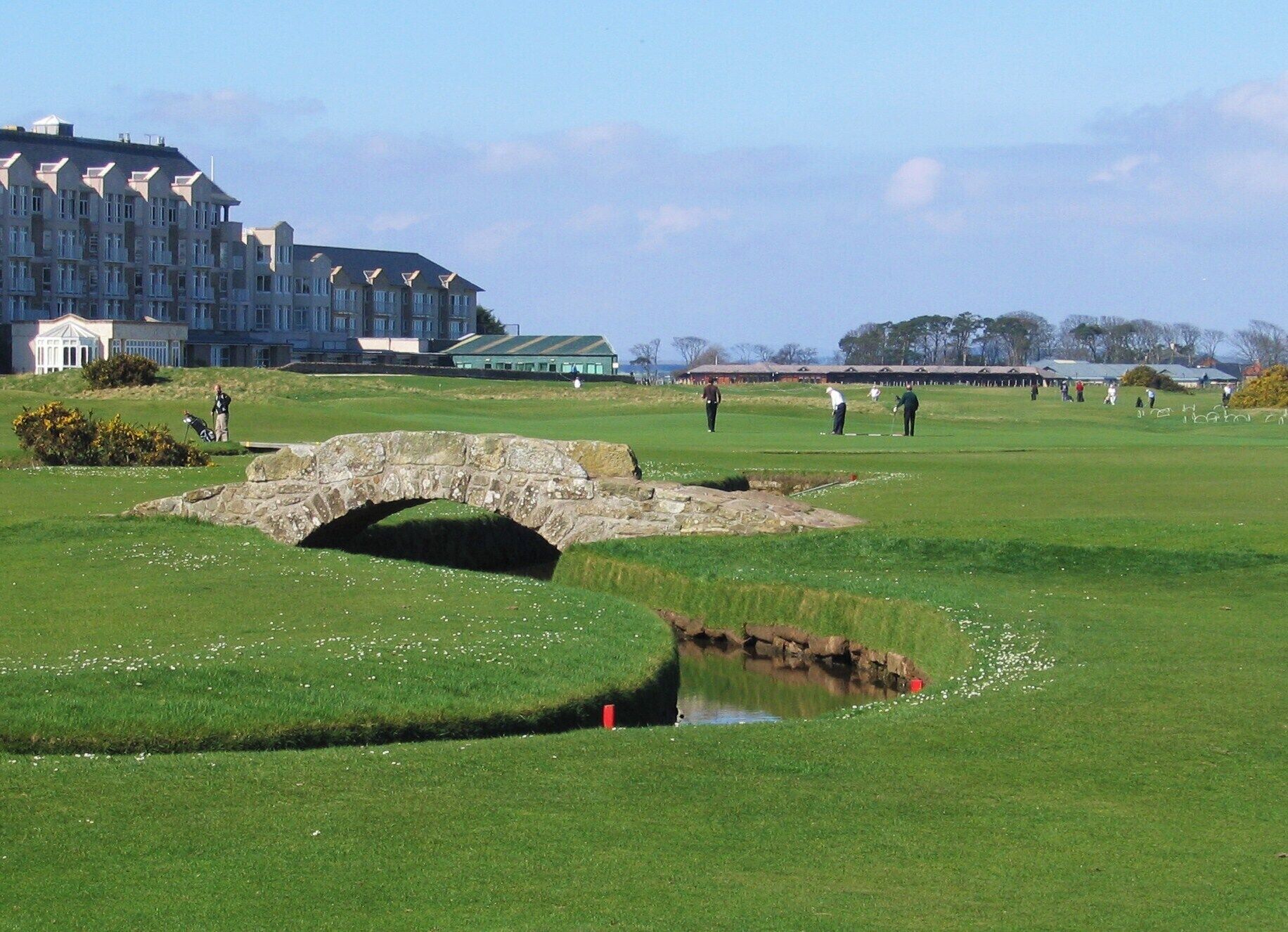 One of my favourite places in the world, the Royal and Ancient Course at St Andrews, Scotland.

How brilliant is this course...incredible.  And if you don't like golf, fine, St Andrews is a cool little town.  I'd also recommend the Anstruther Fish Bar just down the coast a wee bit...and I don't really like fish and chips heaps, but delicious all the same.

2.4.2005
