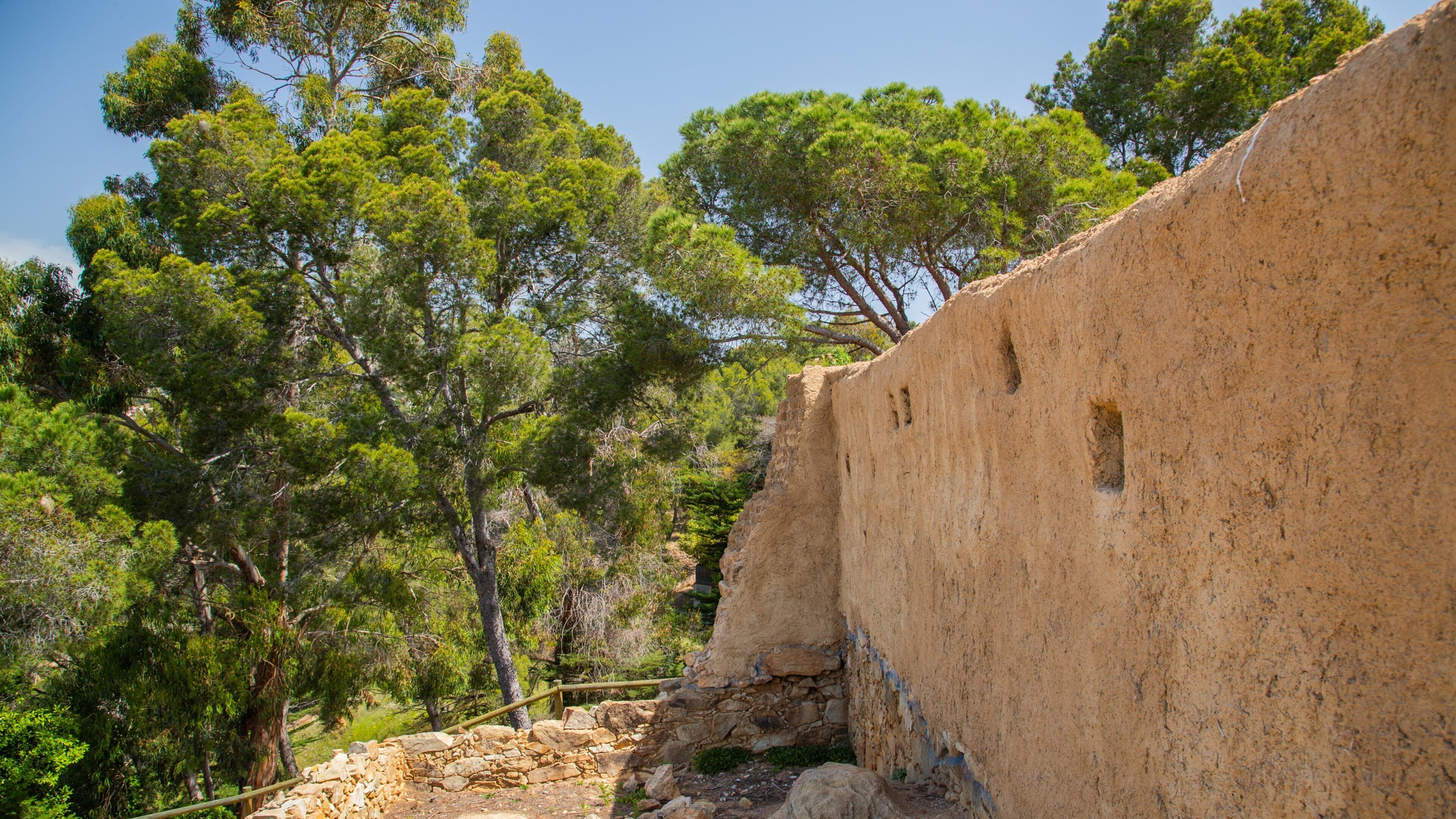 Turo Rodo Iberian Settlement showing a ruin