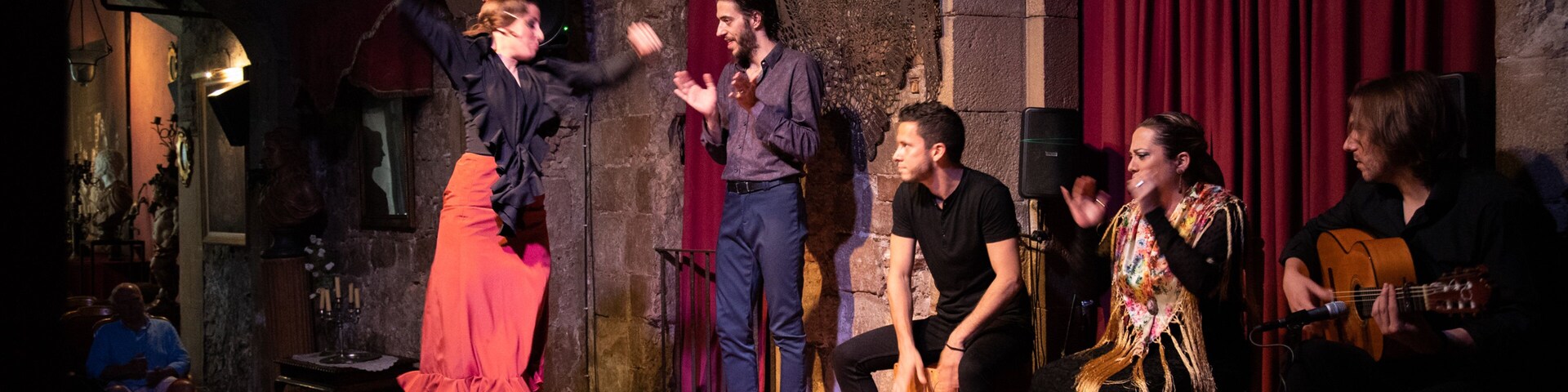 Palau de Dalmases which includes music, performance art and interior views