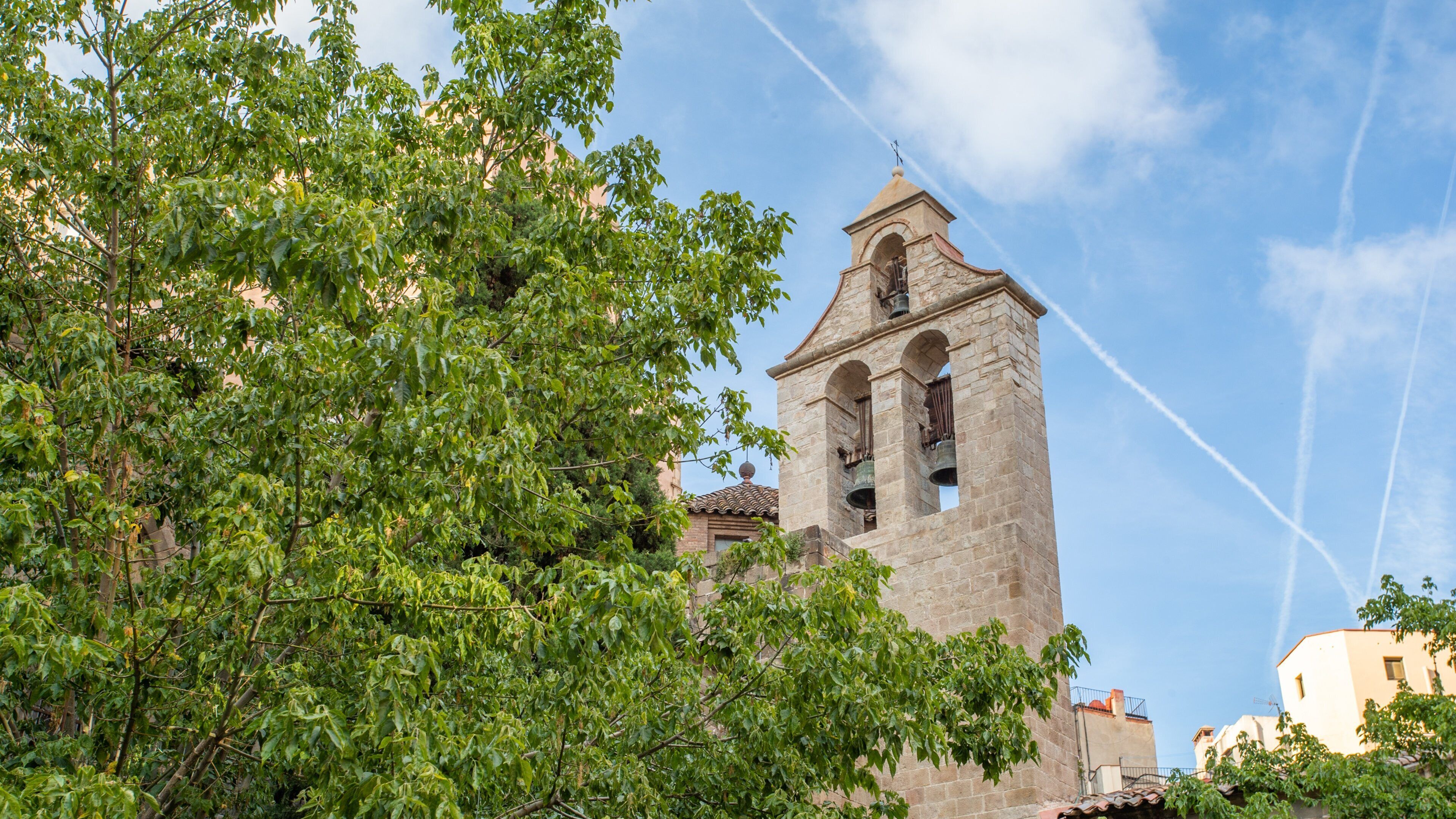 Church of Santa Anna featuring heritage elements