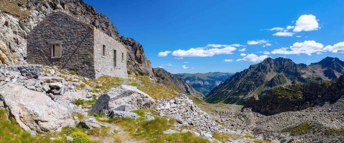 Antique barracks on the path to the lakes of Lausfer, near Sant'Anna of Vinadio, between Maritime Alps Park (Italy) and Parc National du Mercantour (France)