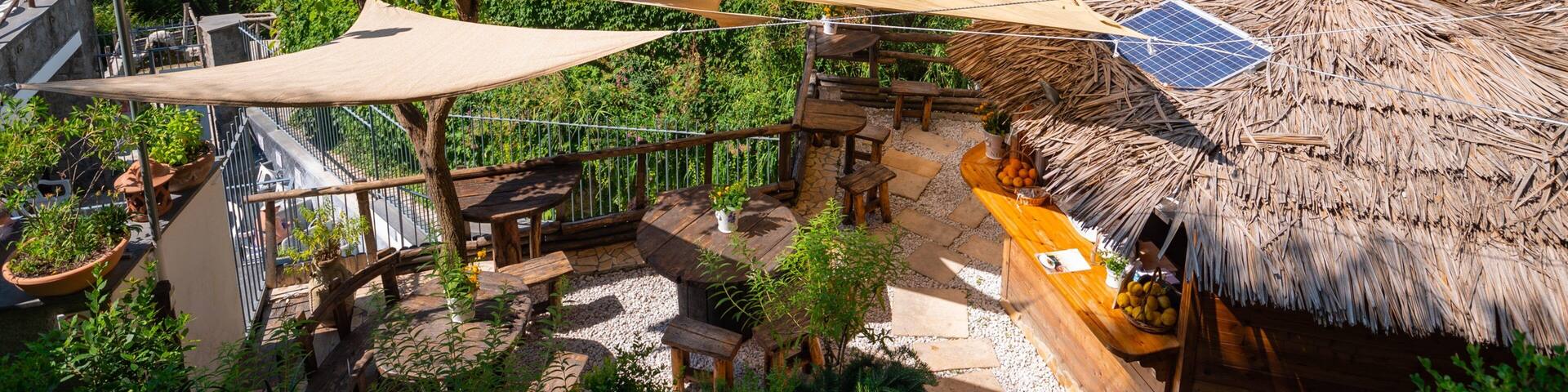 Nitrodi Hot Springs showing general coastal views and rugged coastline