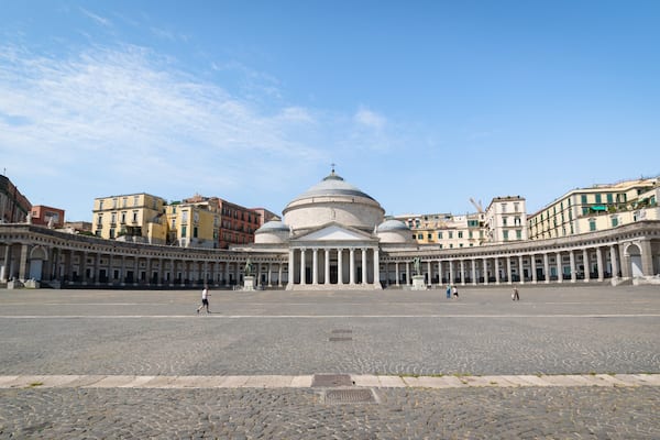 Pontificia Reale Basilica di San Giacomo degli Spagnoli showing a church or cathedral, heritage architecture and a square or plaza