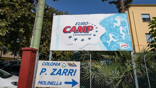 Eurocamp showing signage
