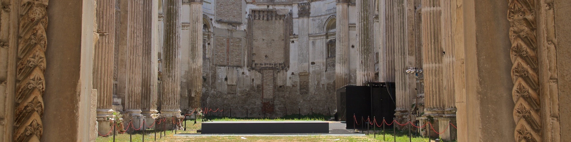 Chiesa San Francesco showing heritage architecture