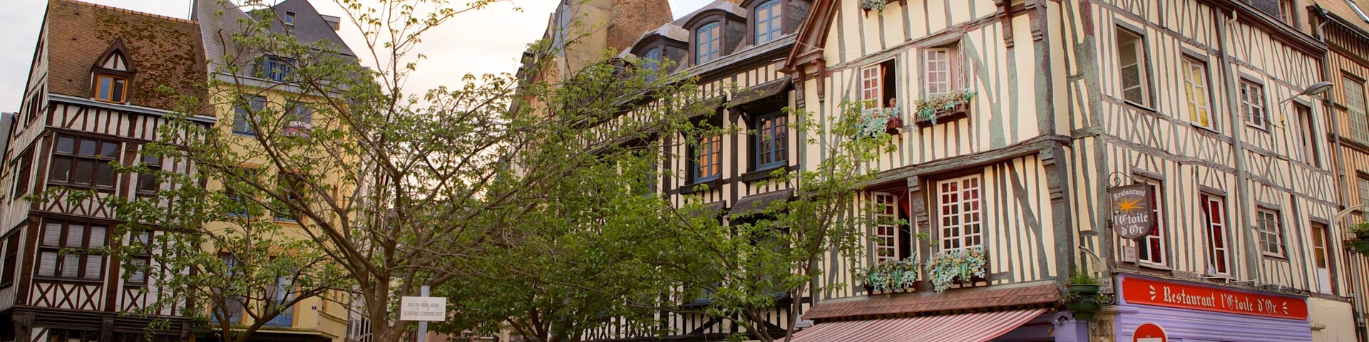 Rouen featuring outdoor eating and a city