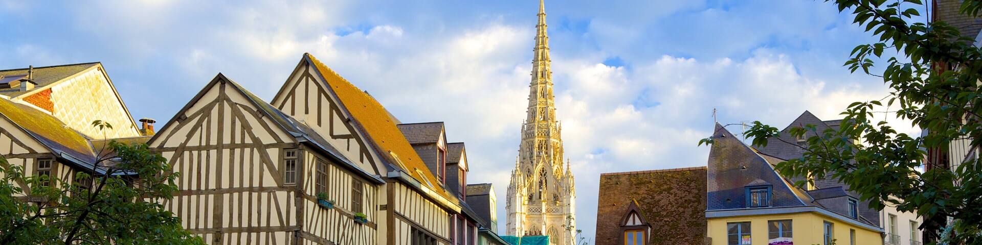 Rouen mettant en vedette patrimoine architectural et petite ville ou village