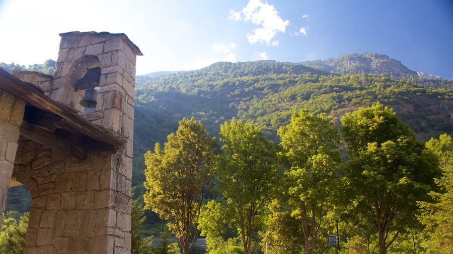 Exilles Fort which includes mountains, tranquil scenes and heritage architecture