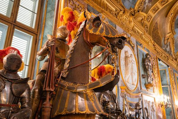 Armeria Reale which includes interior views and heritage elements