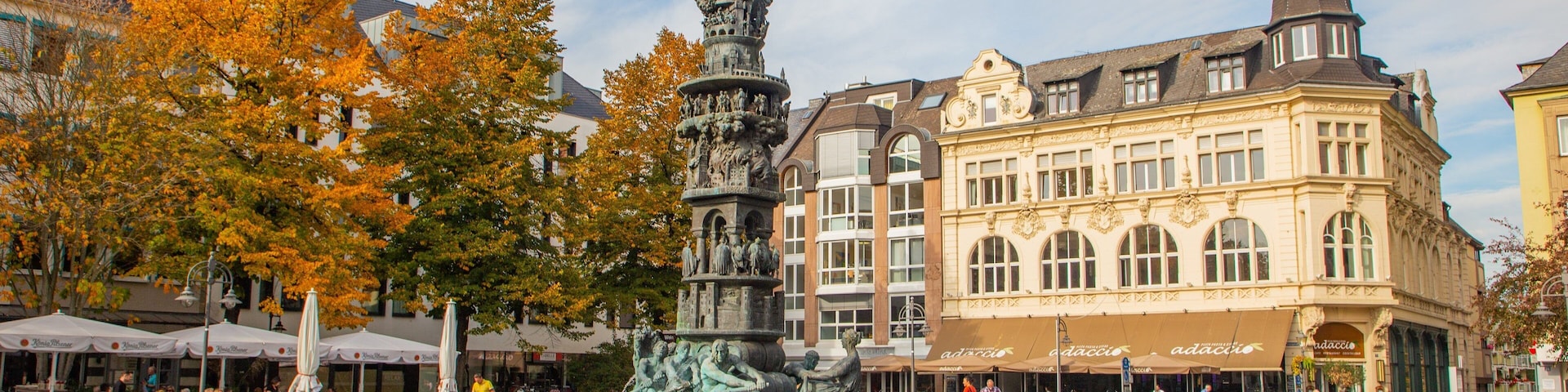 Gorresplatz featuring a square or plaza, heritage elements and a fountain