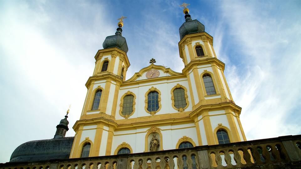 A church with two towers and a dome.