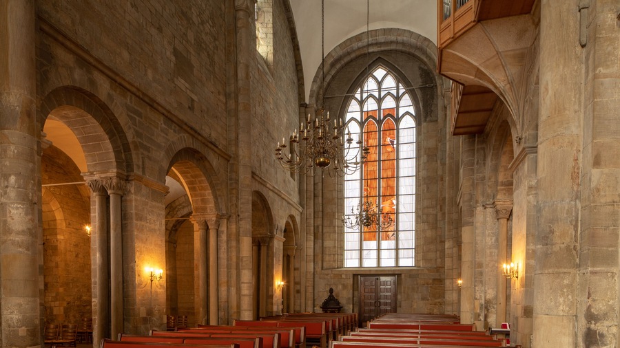 St. Marienkirche featuring interior views, heritage elements and a church or cathedral