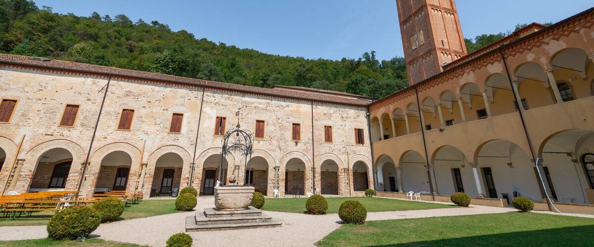 Abano Terme showing heritage architecture and a park
