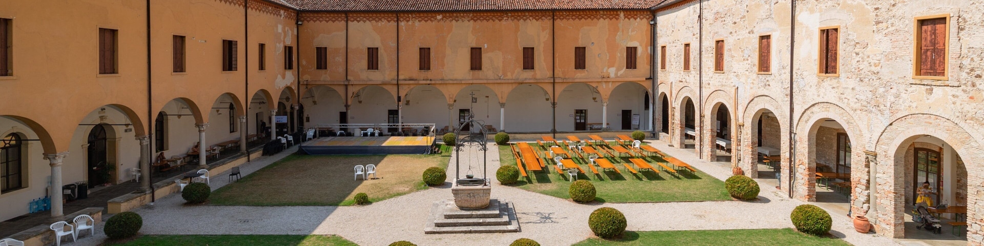Madonna della Salute Monteortone showing heritage elements and a park