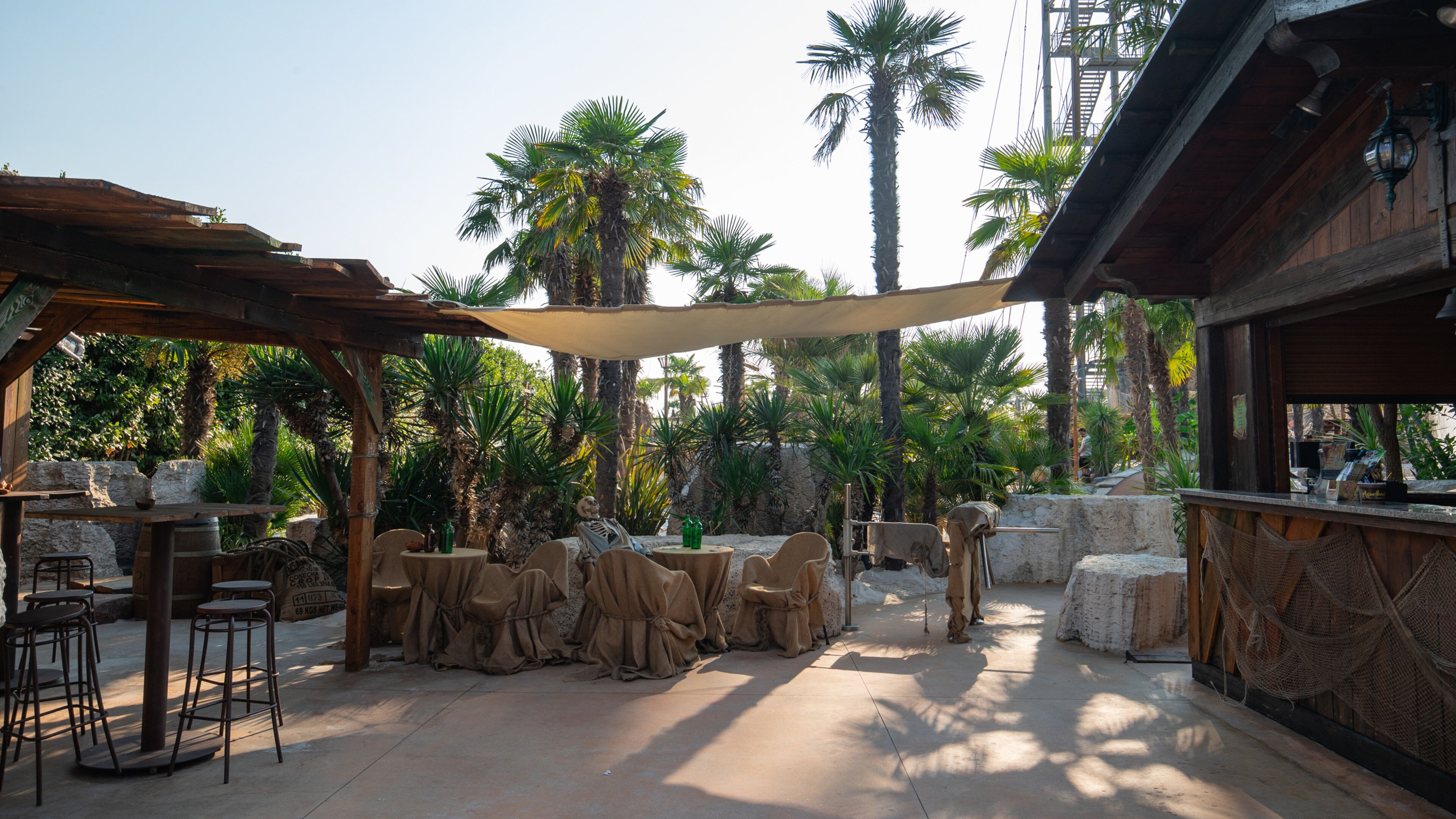 Adventure Golf featuring a beach bar