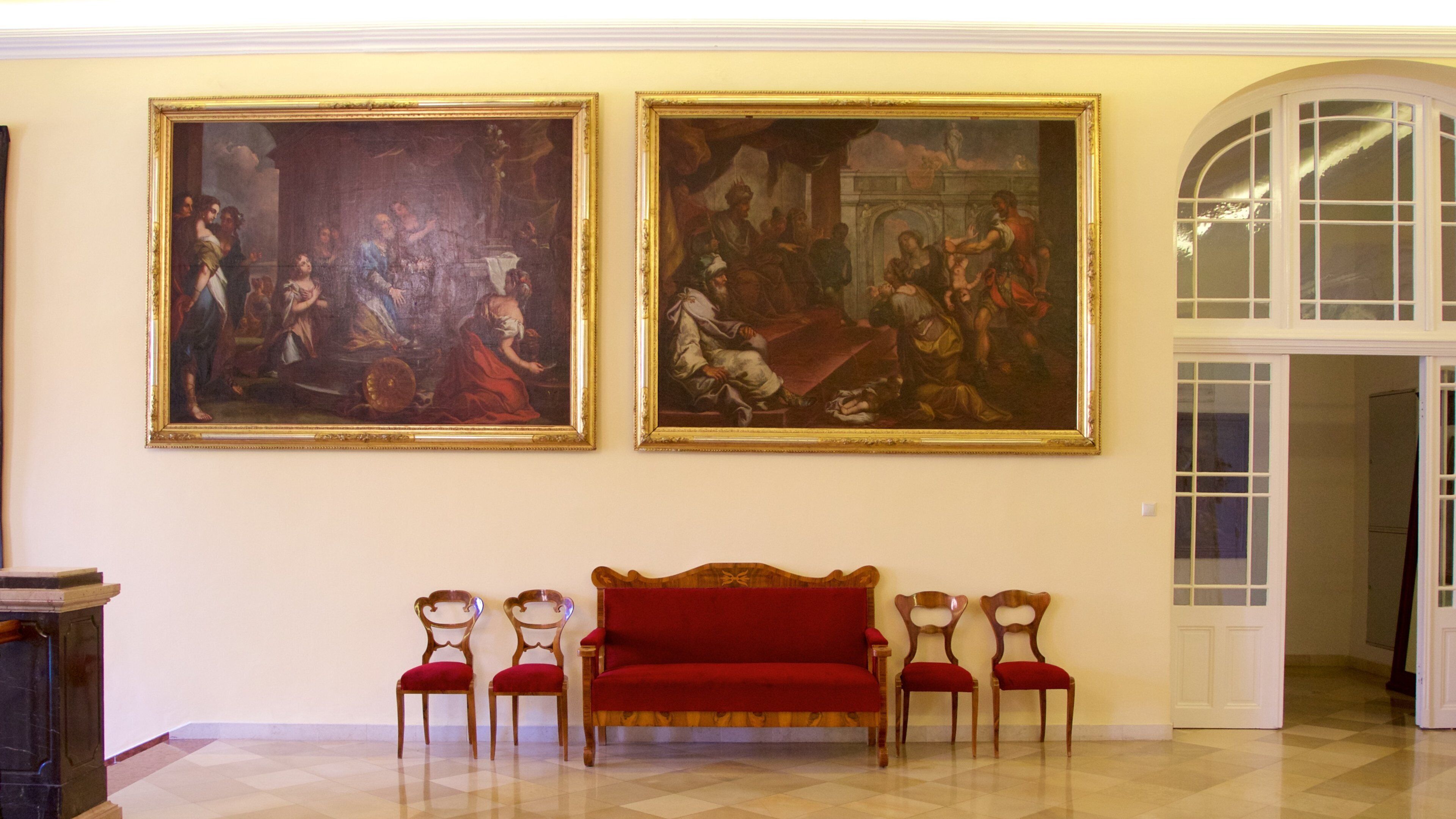 Pecs featuring art, a castle and interior views