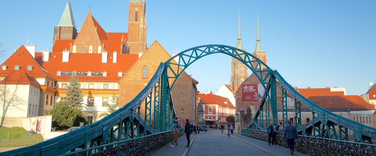 Polonia ofreciendo un puente y una ciudad