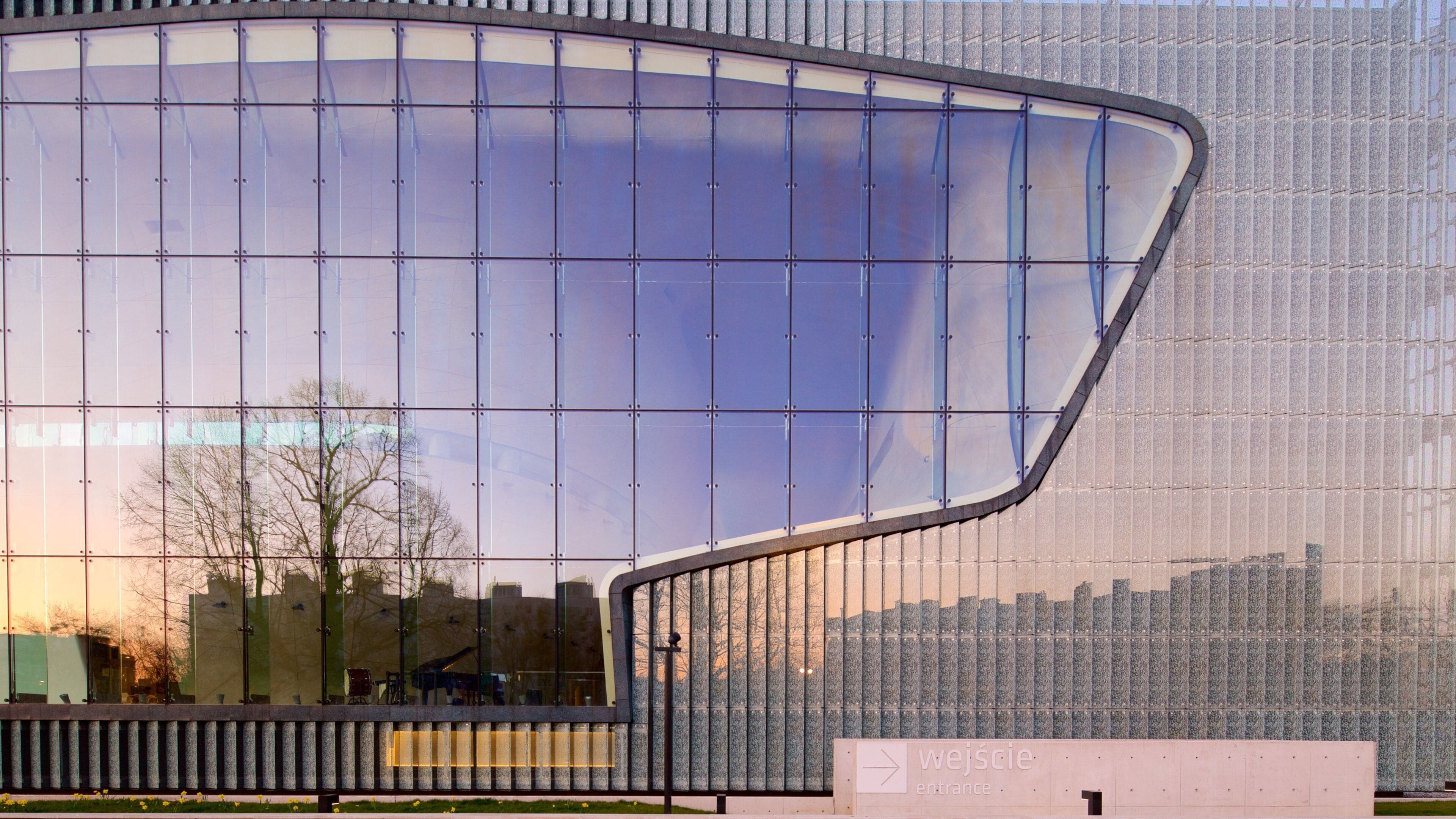 POLIN Museum of the History of Polish Jews showing modern architecture