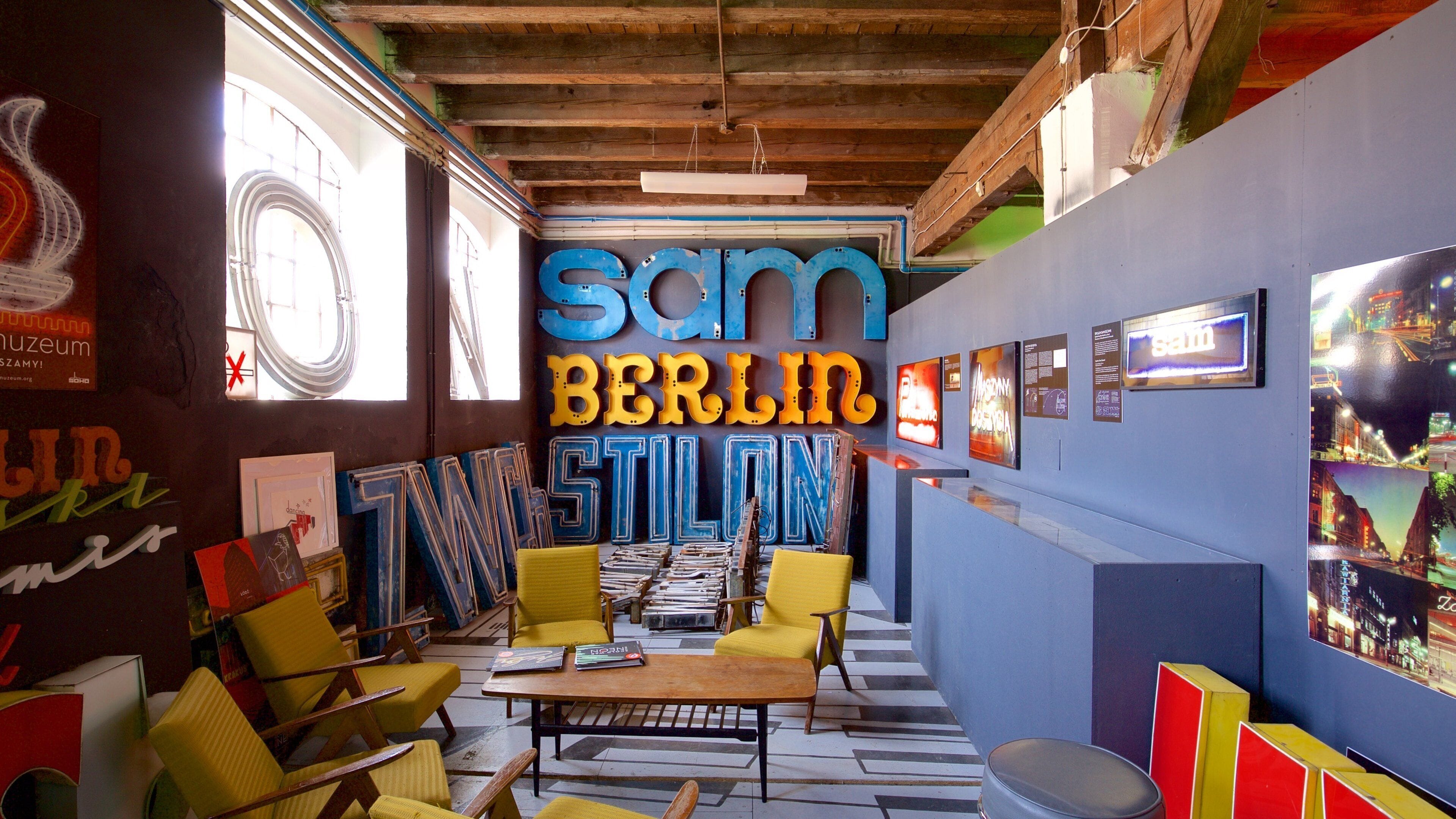 Varsovie montrant vues intérieures