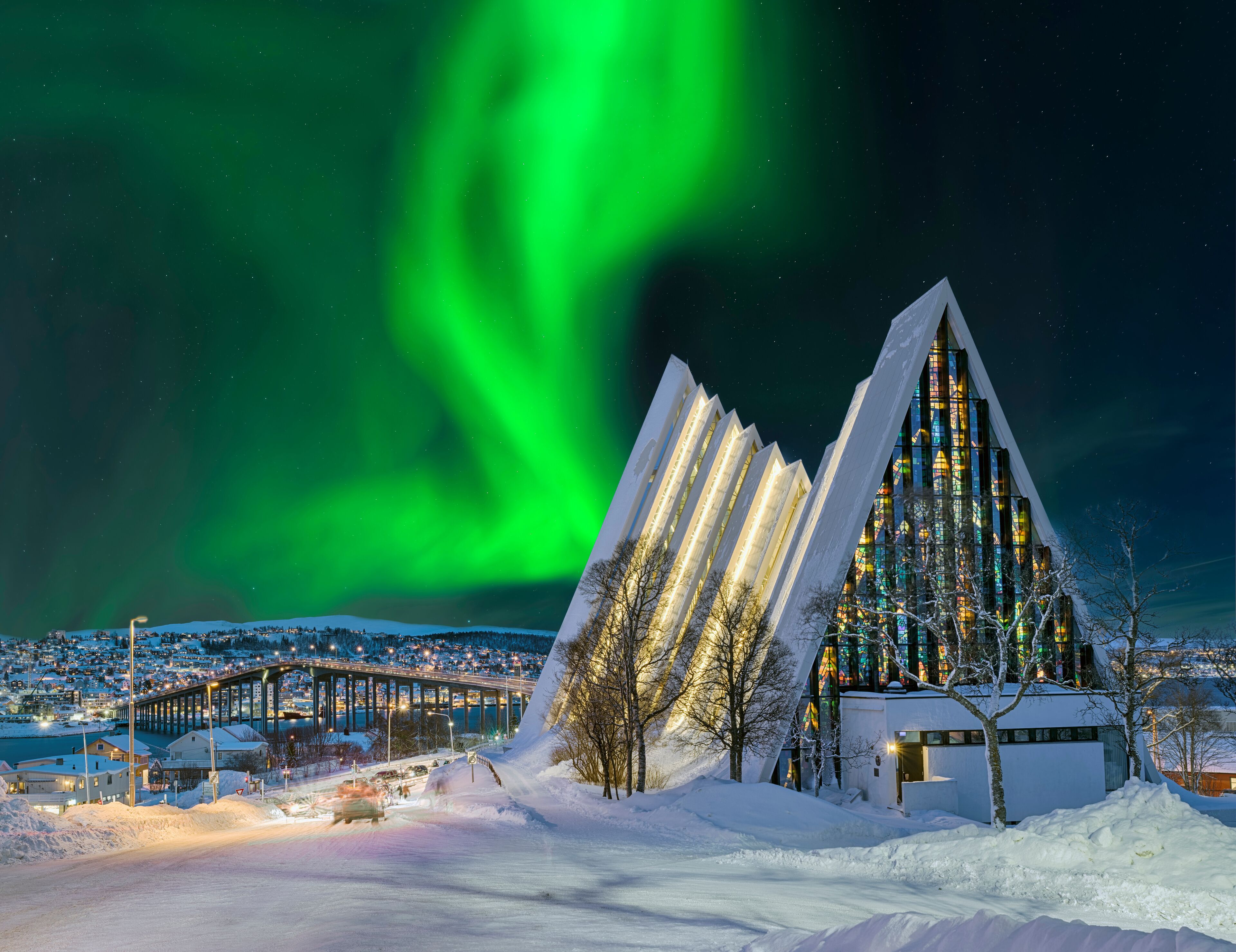 Norwegen Tromso Eismeerkathedrale Nordlicht