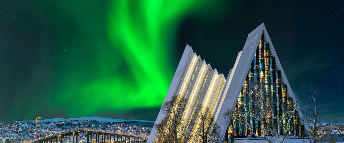 Norwegen Tromso Eismeerkathedrale Nordlicht