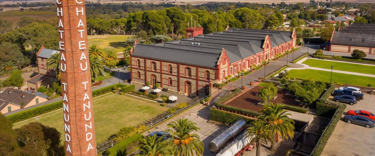 Chateau Tanunda featuring heritage elements, a small town or village and signage