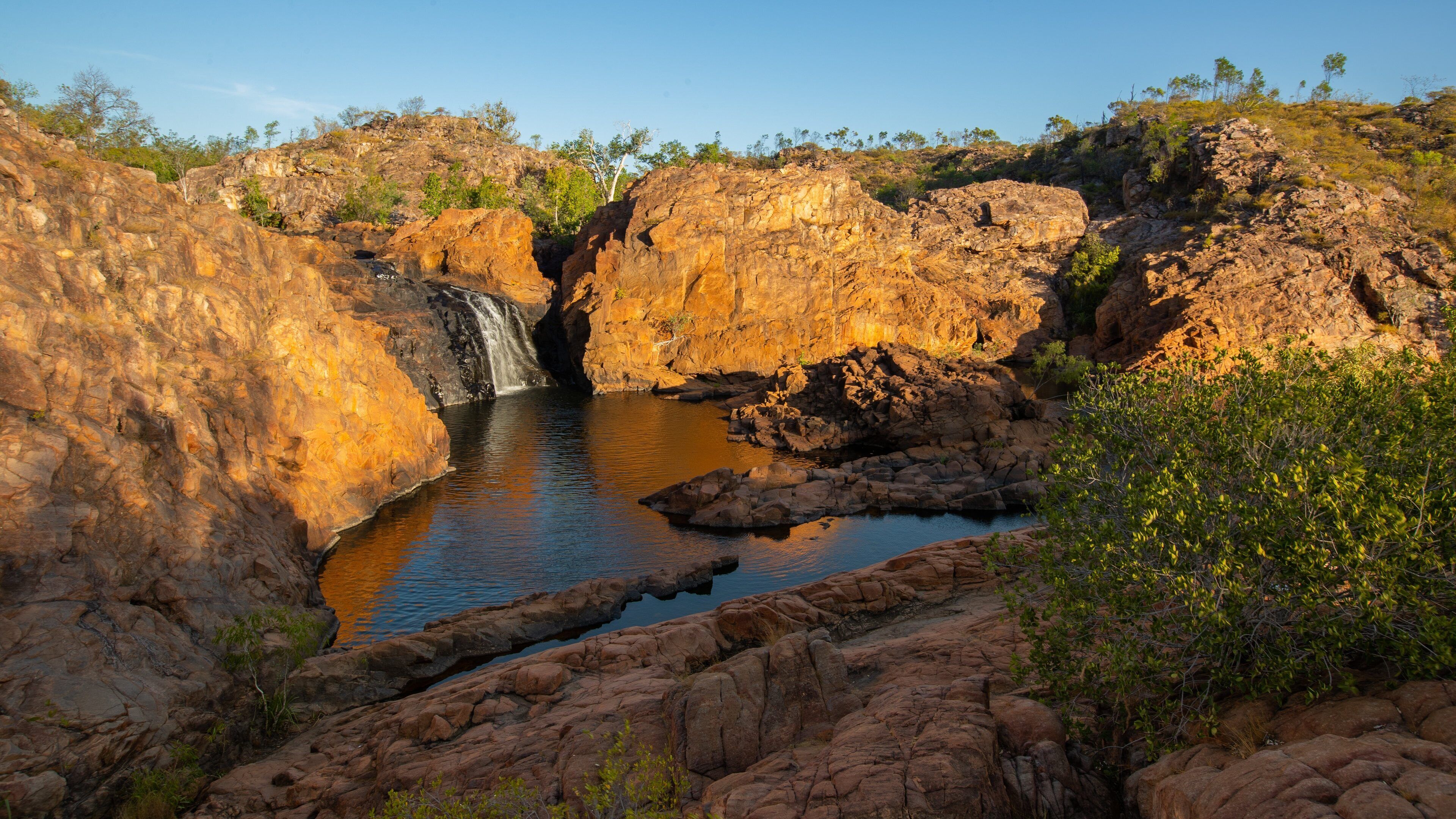 Edith Falls which includes a lake or waterhole, a waterfall and a gorge or canyon