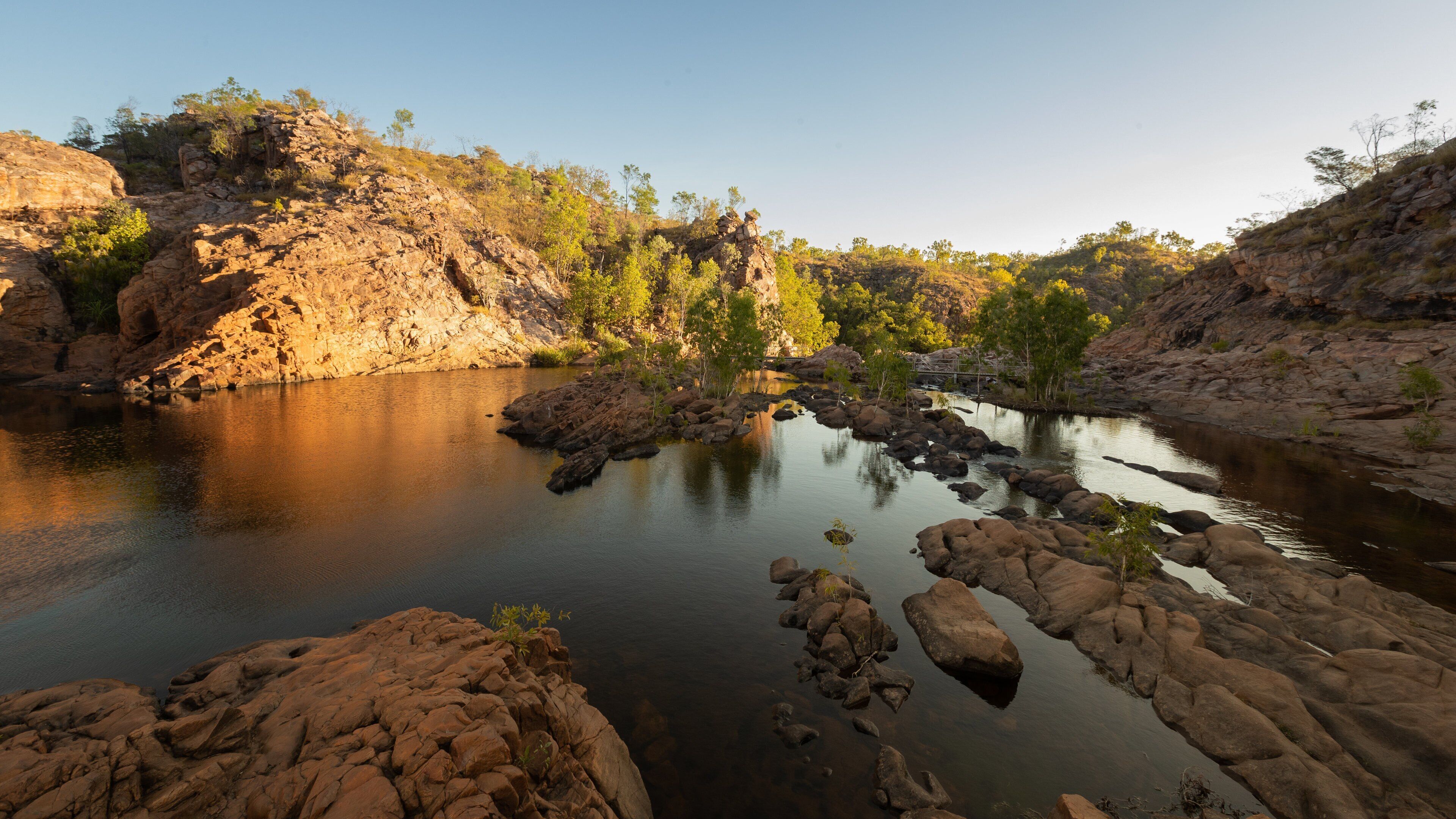 Edith Falls showing a river or creek
