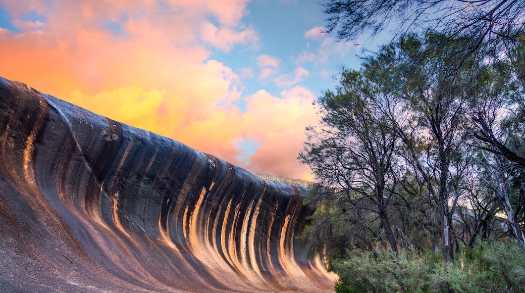 Sunset at Wave Rock near the town of Hyden, in the south west of Western Australia, Australia.