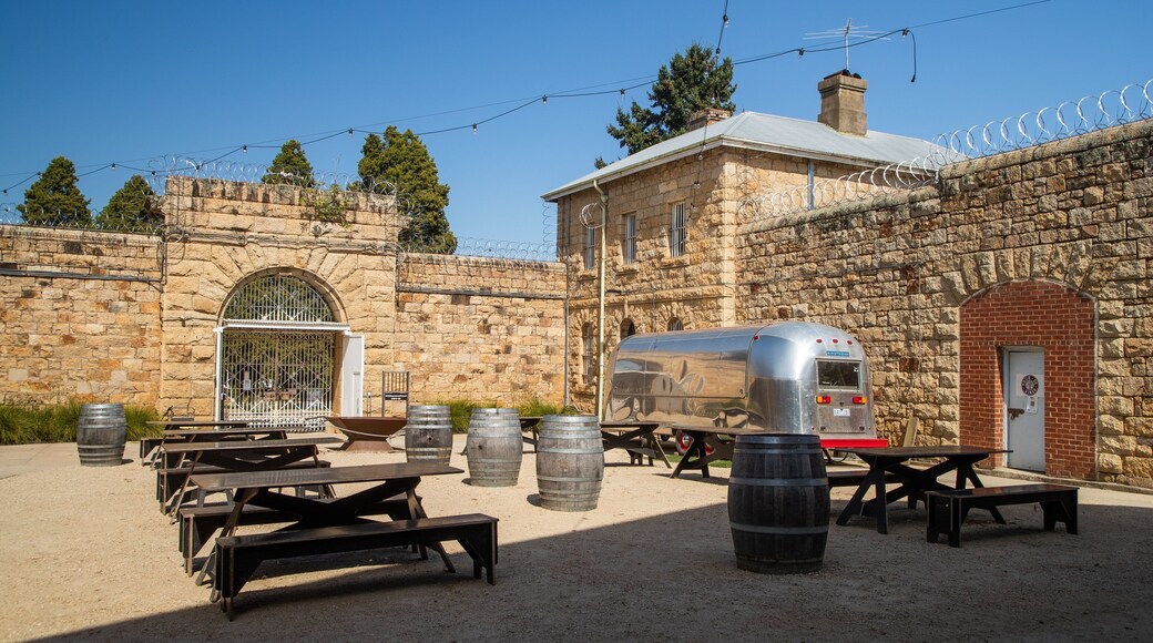 Beechworth showing heritage elements
