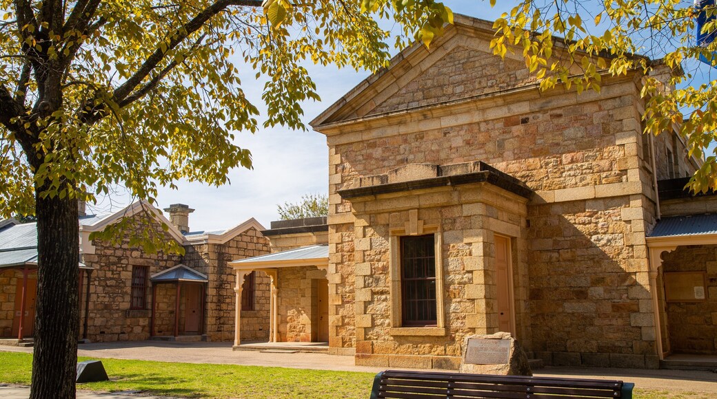 Beechworth Historic Courthouse which includes heritage elements