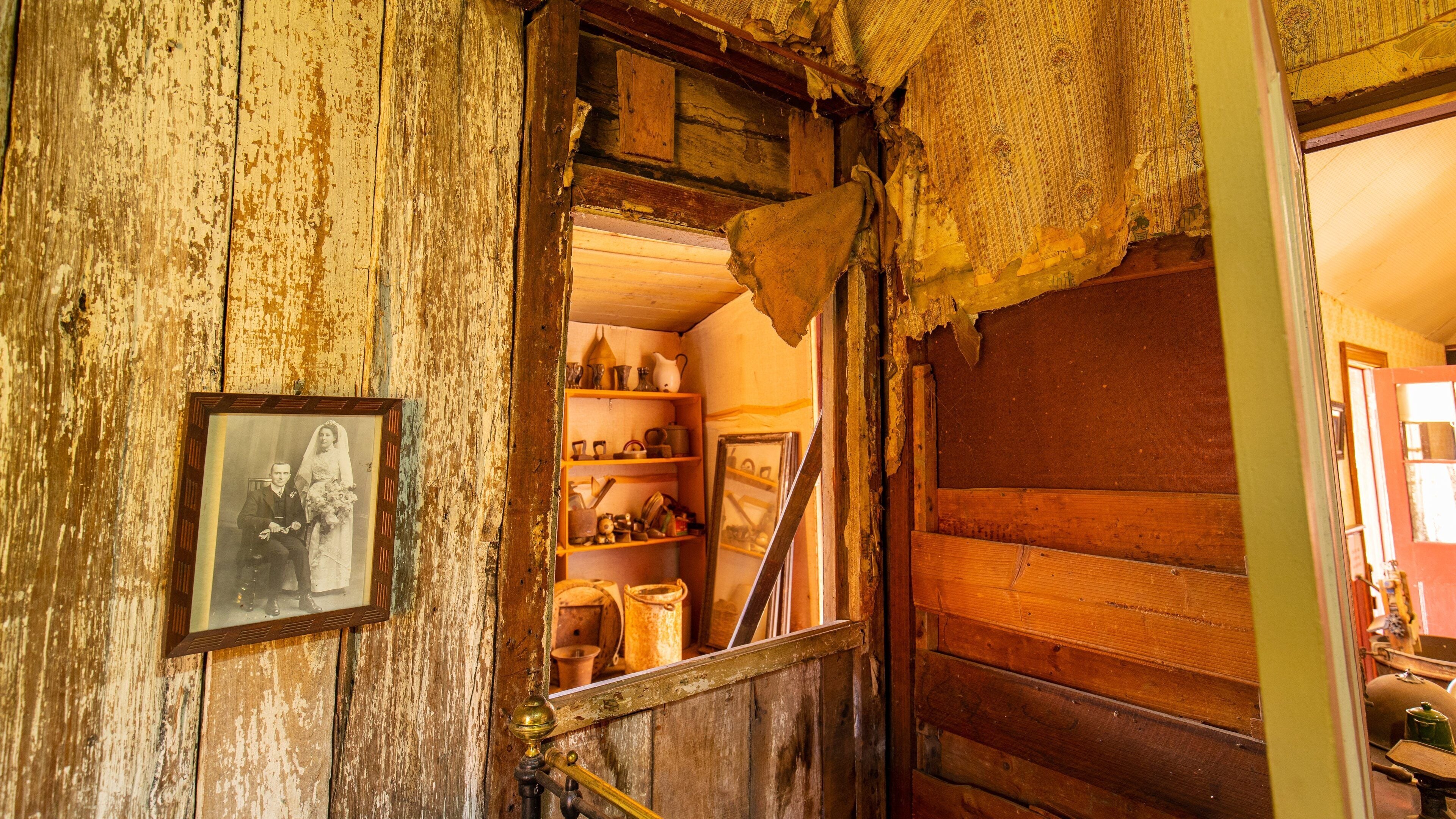 Yackandandah Museum which includes interior views and heritage elements