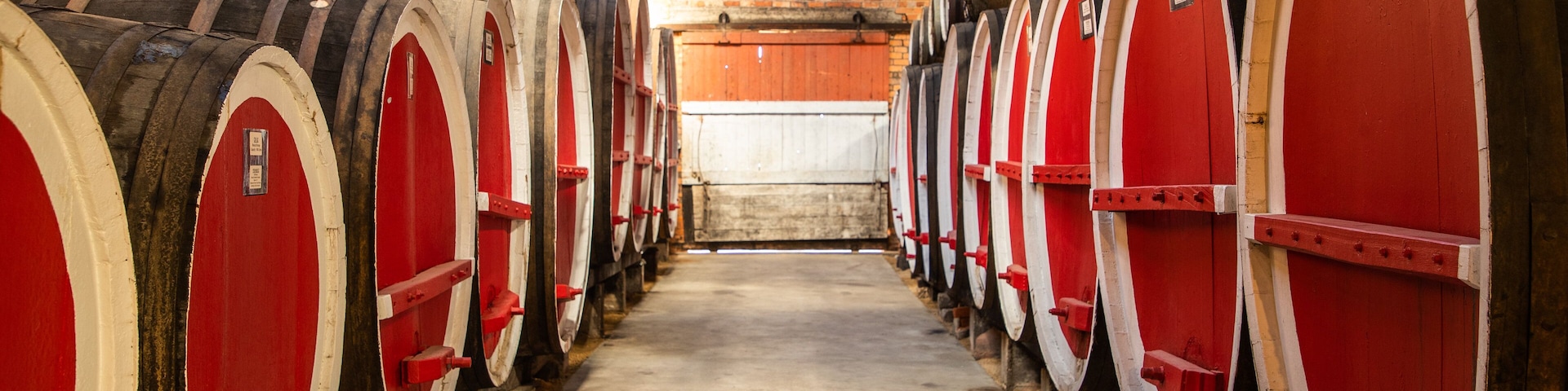 Campbells Winery featuring interior views