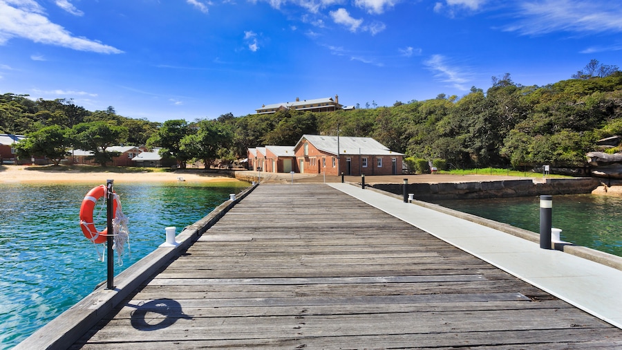 N HEad Q Station Pier Beach