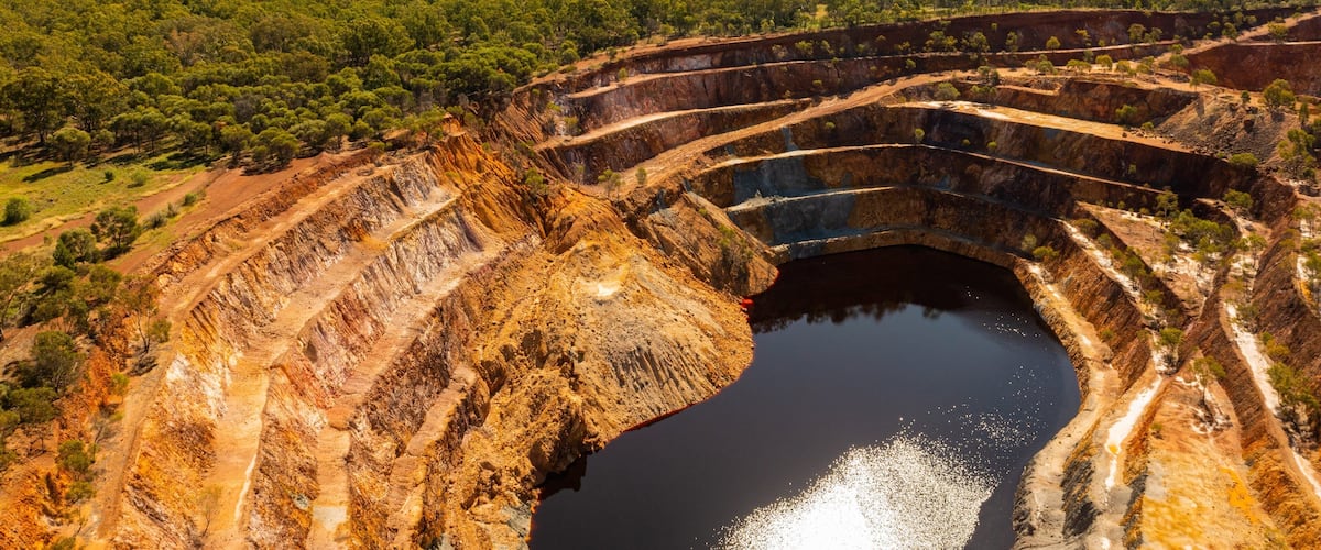 Peak Hill Open Cut Experience showing tranquil scenes, landscape views and a lake or waterhole