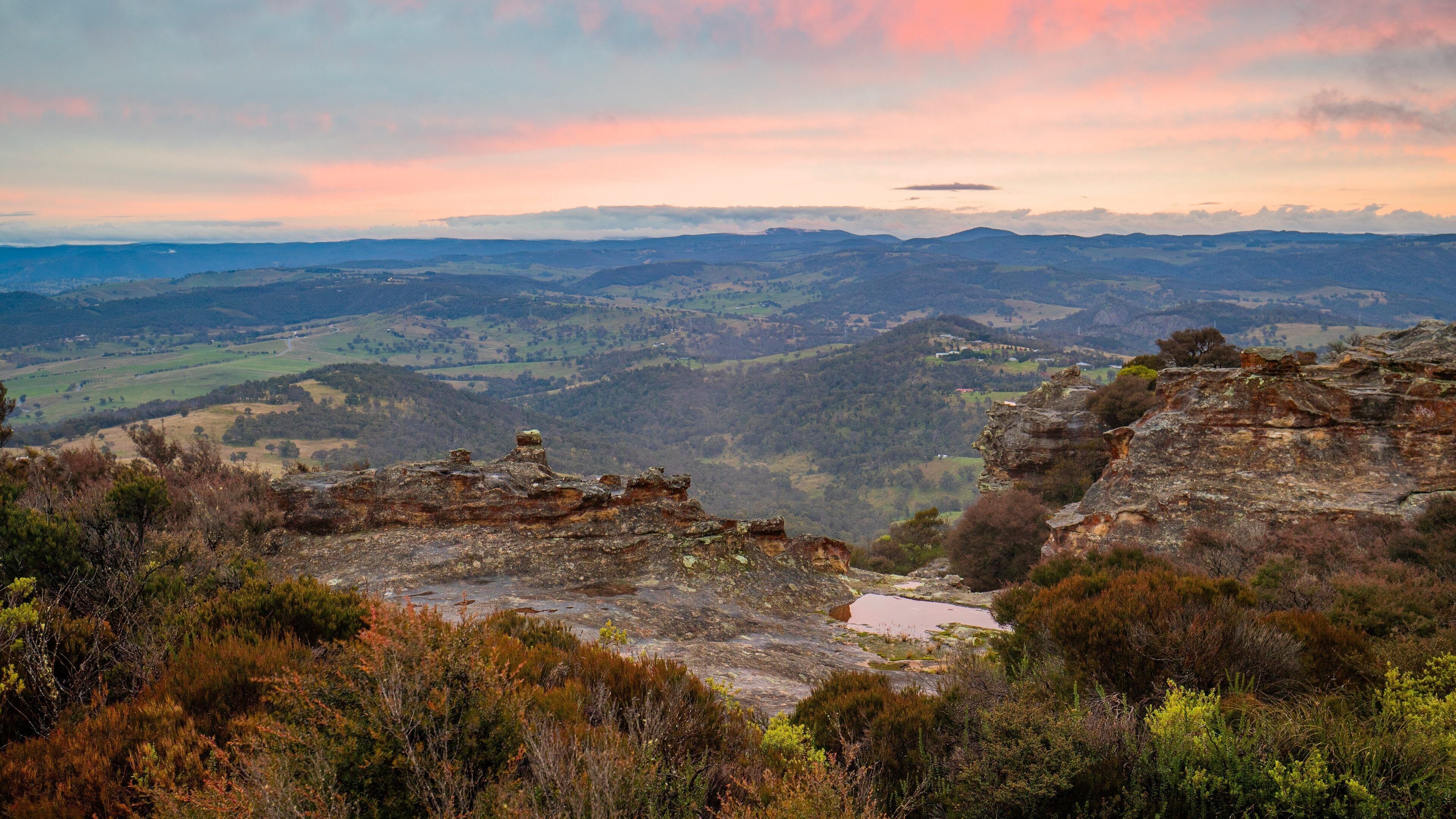 Hassans Wall Lookout featuring a gorge or canyon, tranquil scenes and a sunset