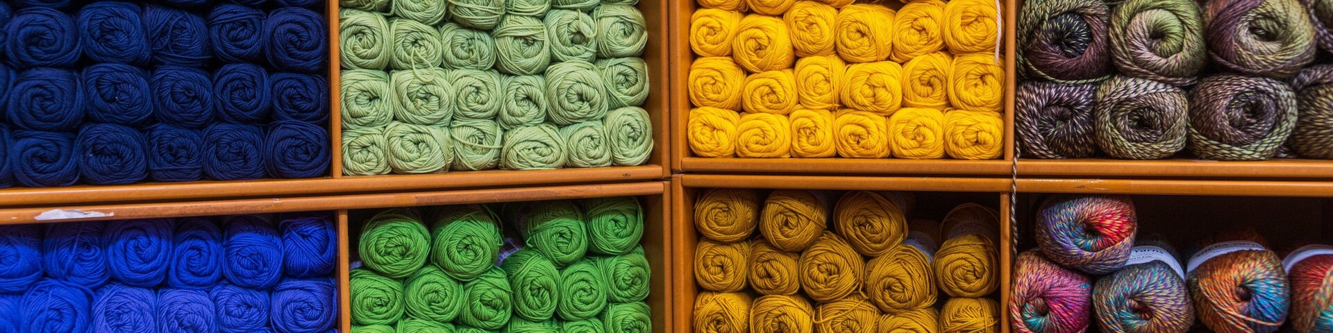 Nundle Woollen Mill featuring shopping