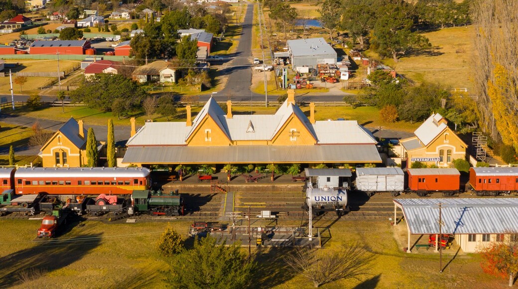 Tenterfield Railway Museum featuring a small town or village