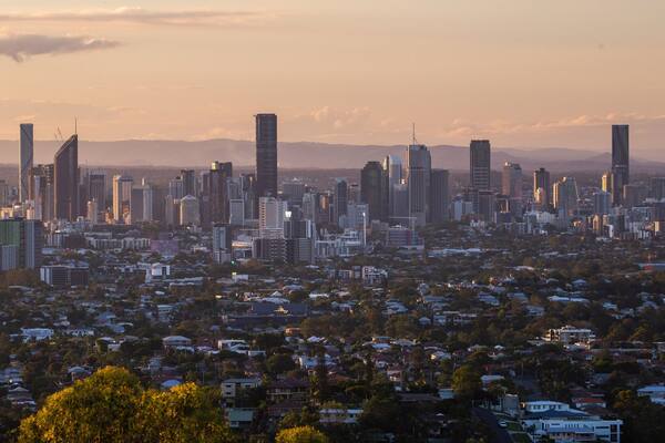 Mount Gravatt Lookout showing landscape views, a city and a sunset