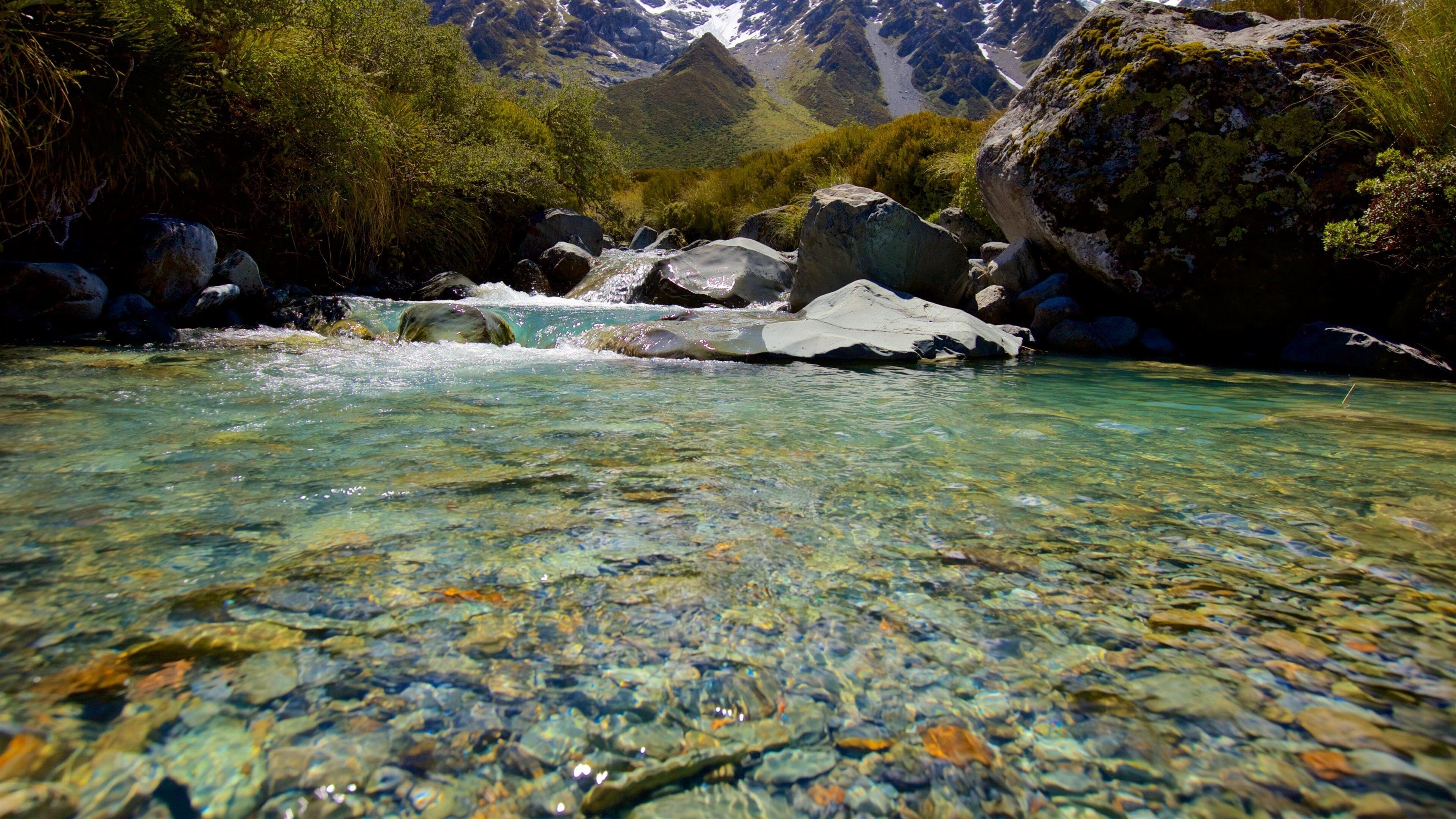 Parque Nacional Mount Cook que incluye un río o arroyo