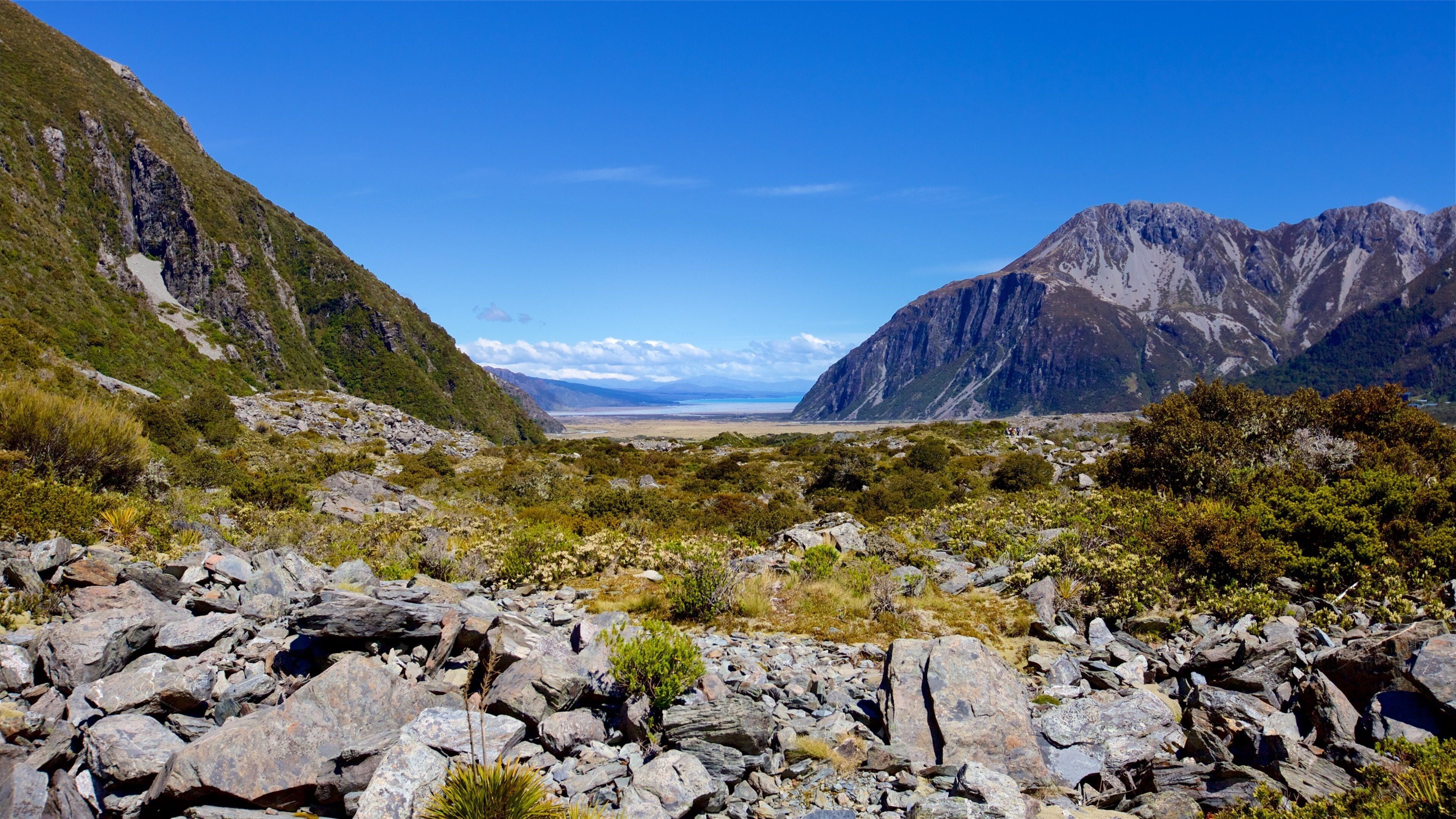 Parque Nacional Mount Cook ofreciendo escenas tranquilas